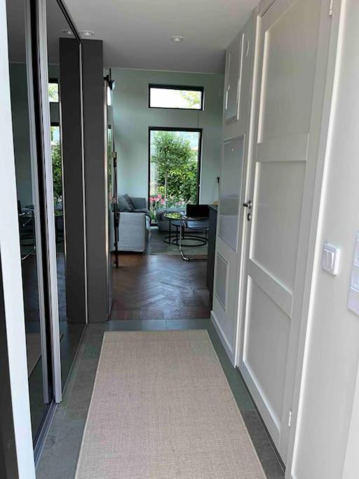 Mini House Villa Gribbylund Luaran gambar