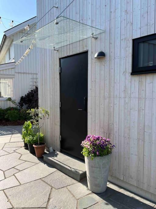 Mini House Villa Gribbylund Luaran gambar