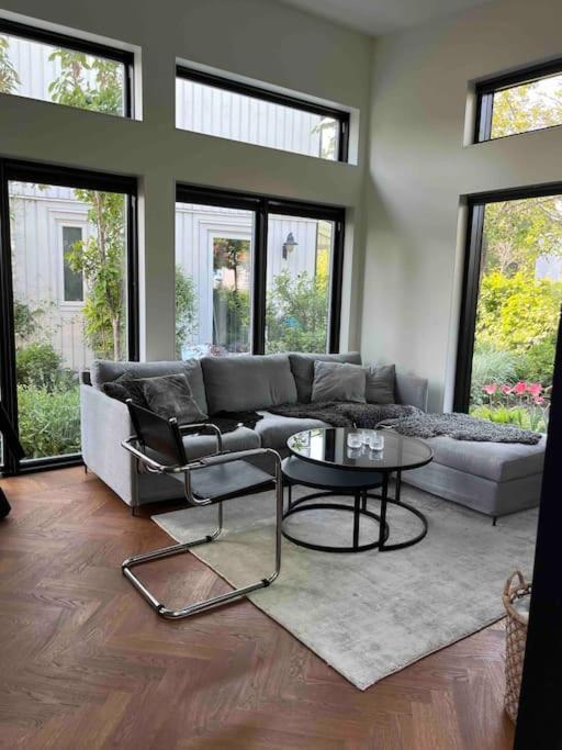 Mini House Villa Gribbylund Luaran gambar